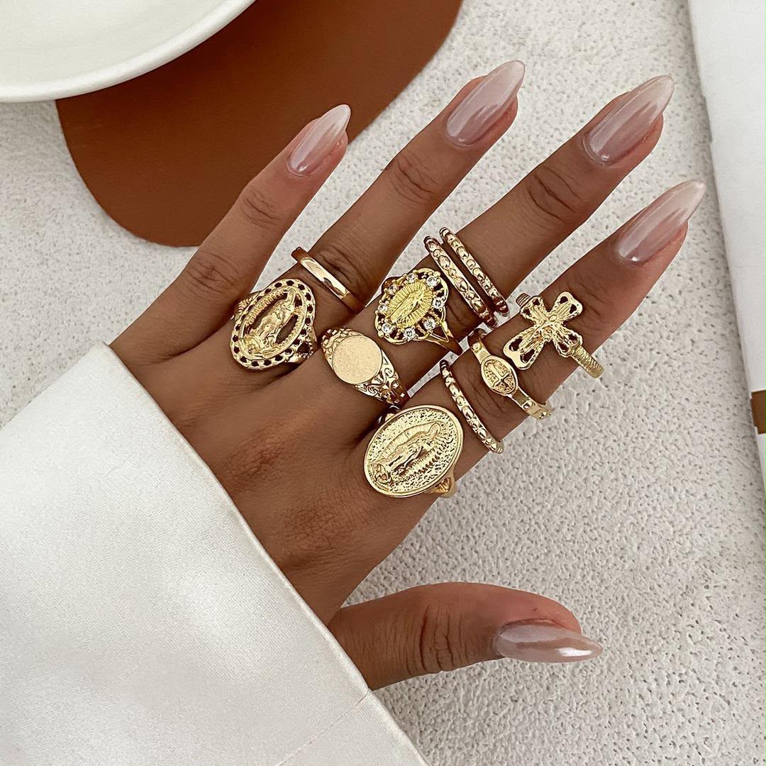 The Ave Maria Ring Collection
