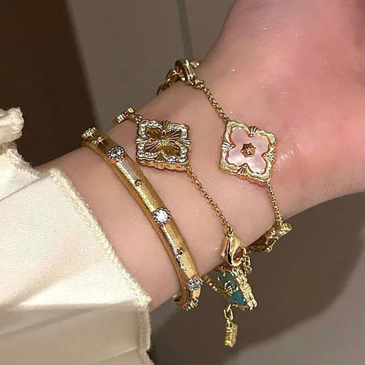 Amour Charm Bracelet Set